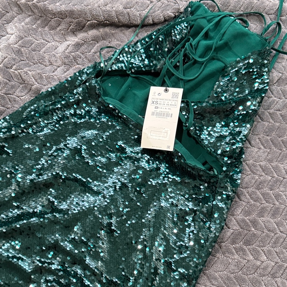 Zara Black Backless Sequin Dress - Picture 7 of 7